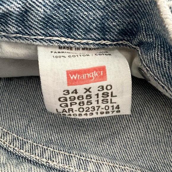 VINTAGE WRANGLER DISTRESSED JEAN - Picture 3 of 6